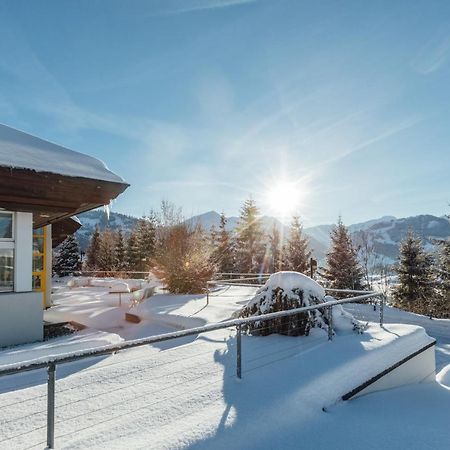 Budget Rooms Gstaad Schonried Exterior photo